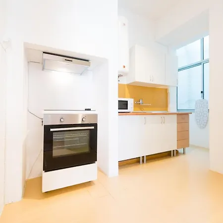 Typical Almirante By Homing Appartement